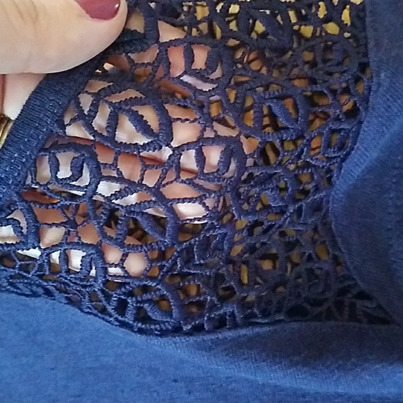 Blue Top - Picture 4 of 6